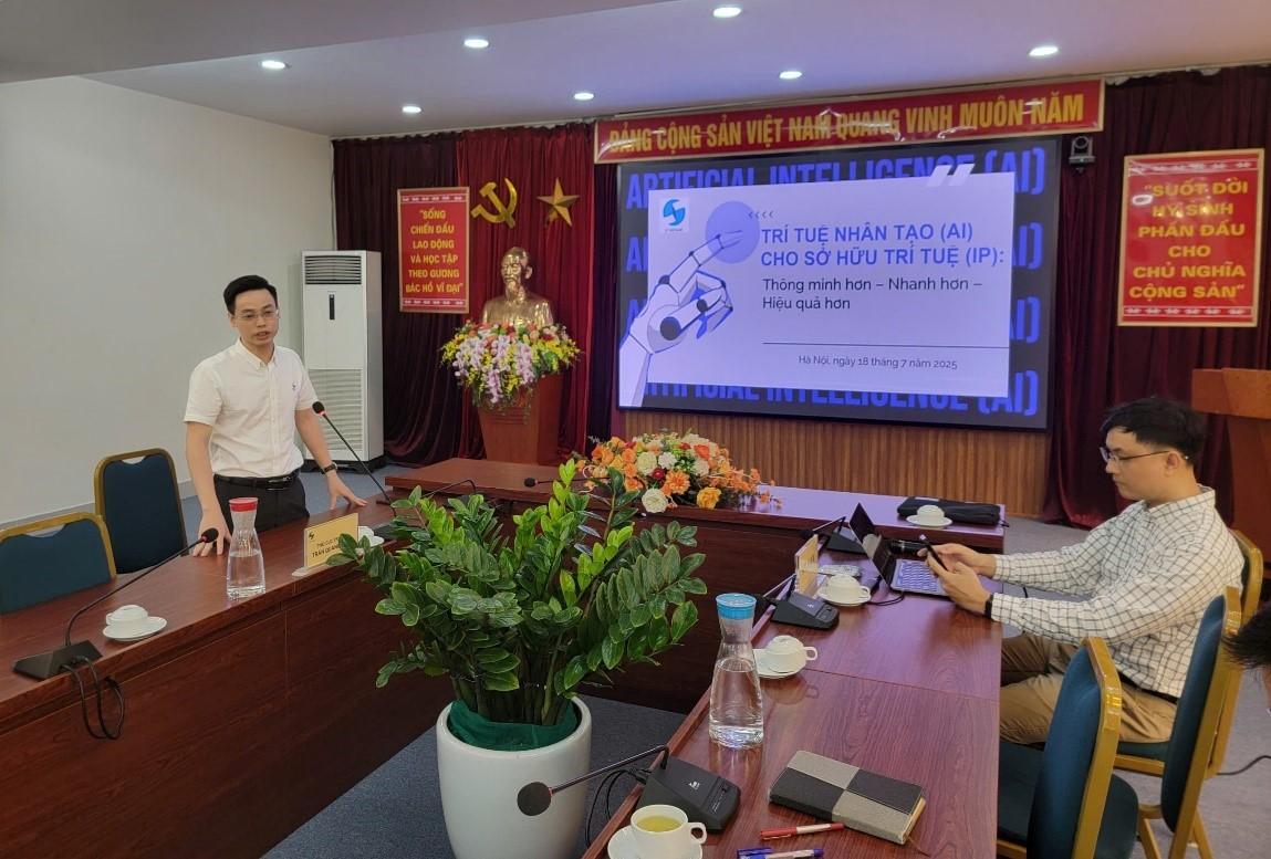 Cục Sở hữu trí tuệ tập huấn về sử dụng AI trong hoạt động công vụ